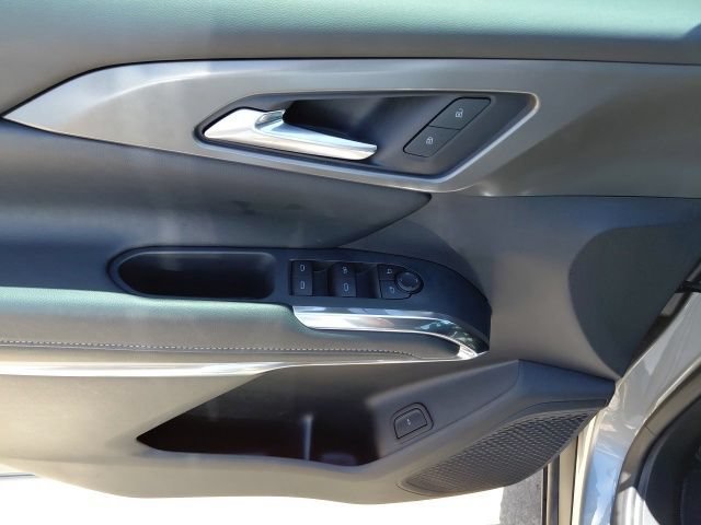 Used 2026 Sterling Gray Metallic Chevrolet LT image 27