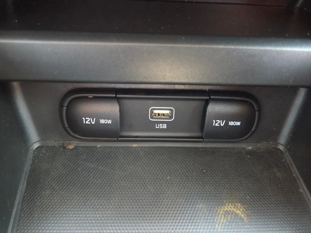 Used 2025 Red Kia LX image 17