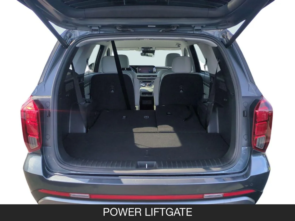 Used 2025 Gray Hyundai SEL image 24