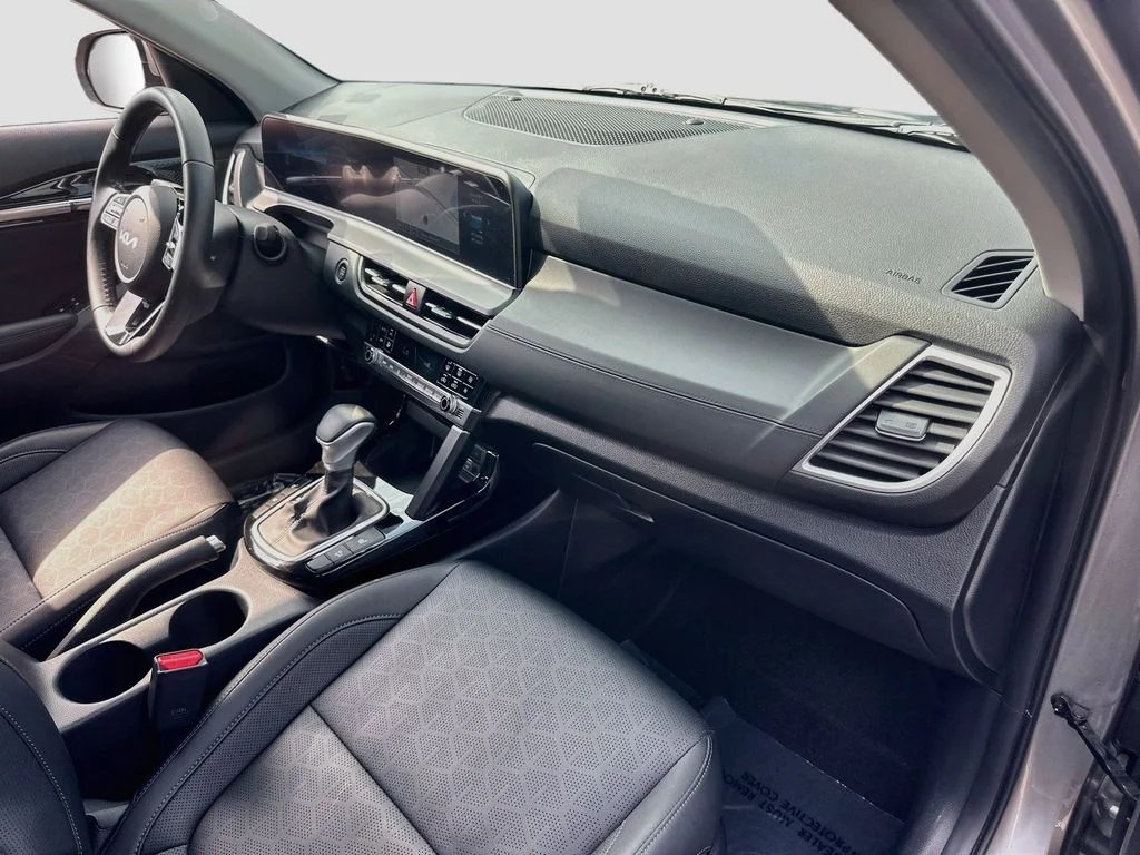Certified Used 2024 Gray Kia EX image 28