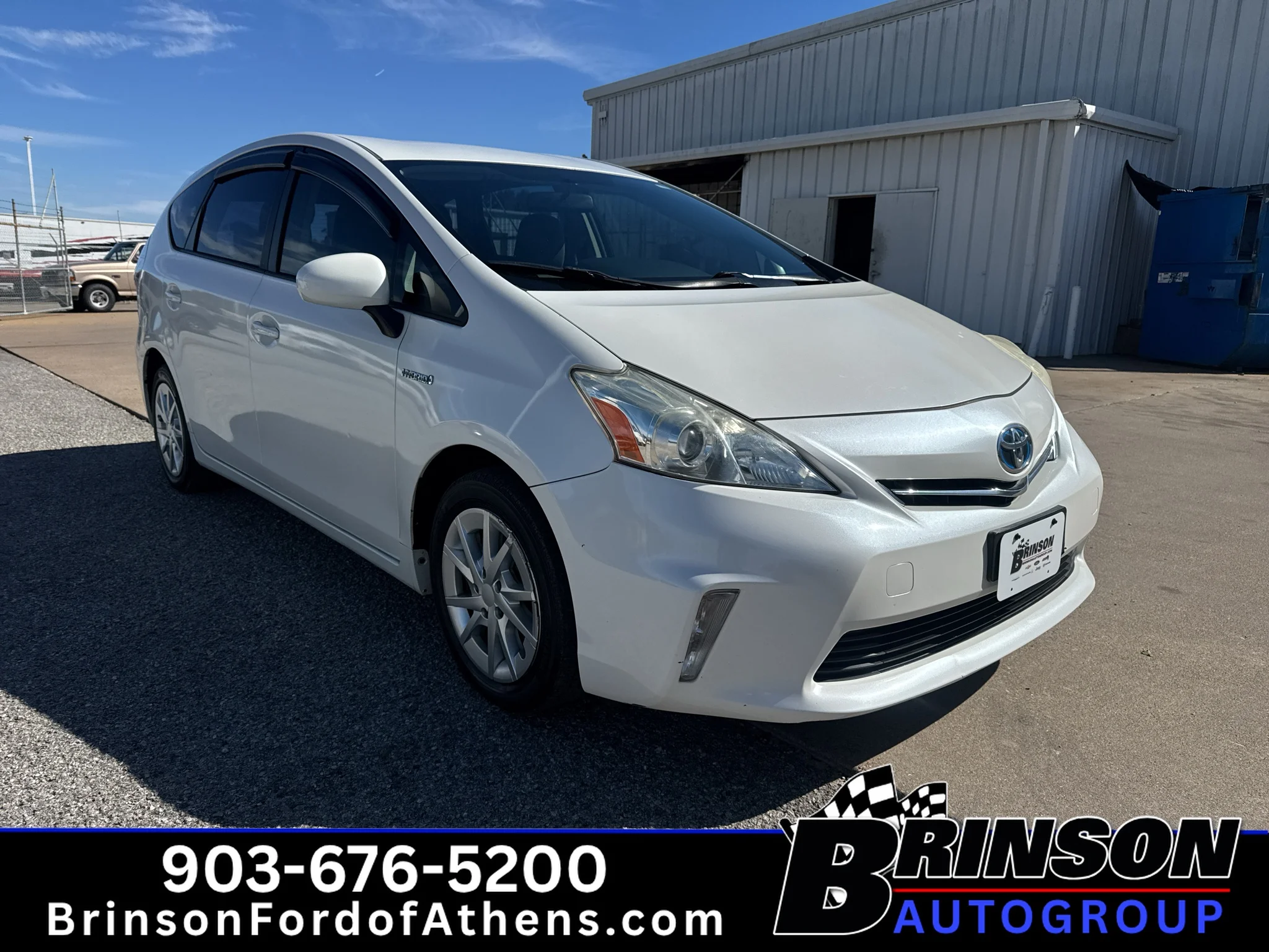 Used 2013 Blizzard Pearl Toyota Two image 3
