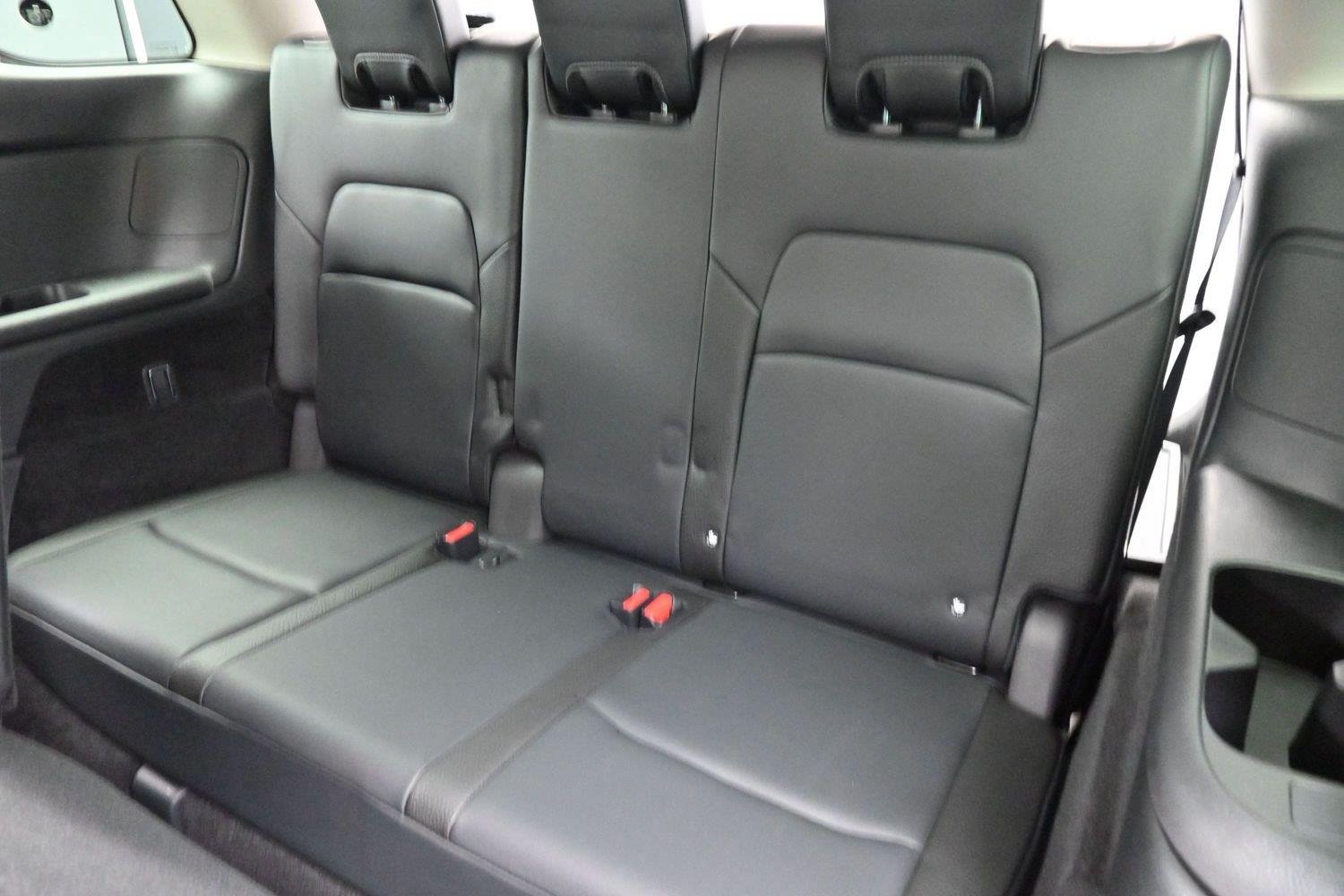Used 2022 Green Nissan SL image 34
