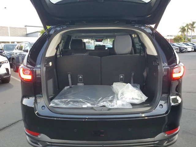 2026 Mazda CX-90 Preferred Package - Photo 17