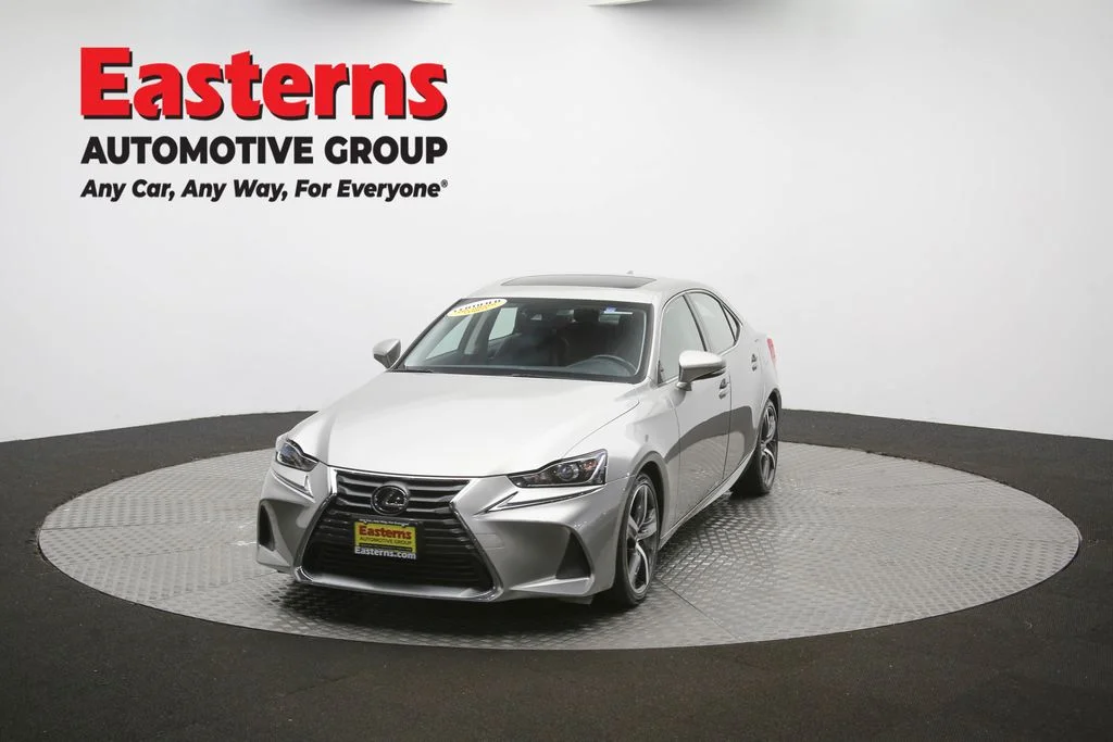 Used 2019 Silver Lexus 300 image 56