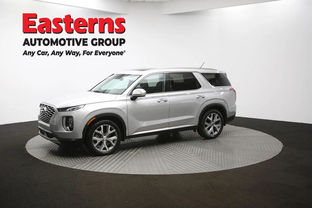 Used 2022 Silver Hyundai SEL image 56