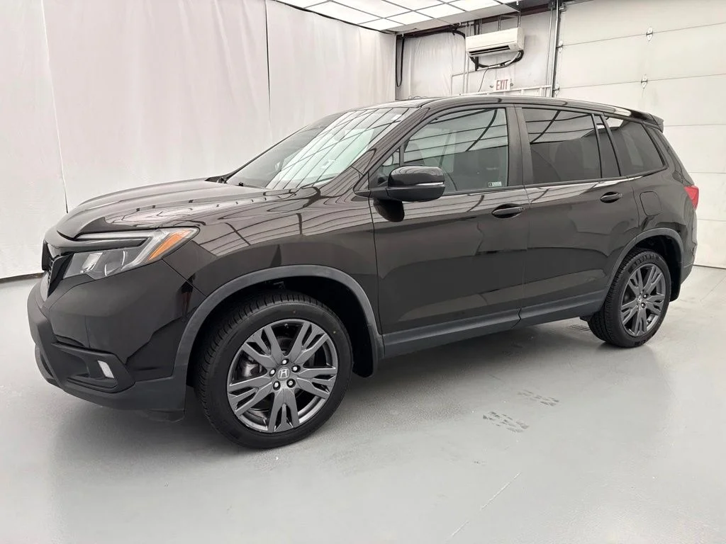 Used 2021  Honda EX-L image 3