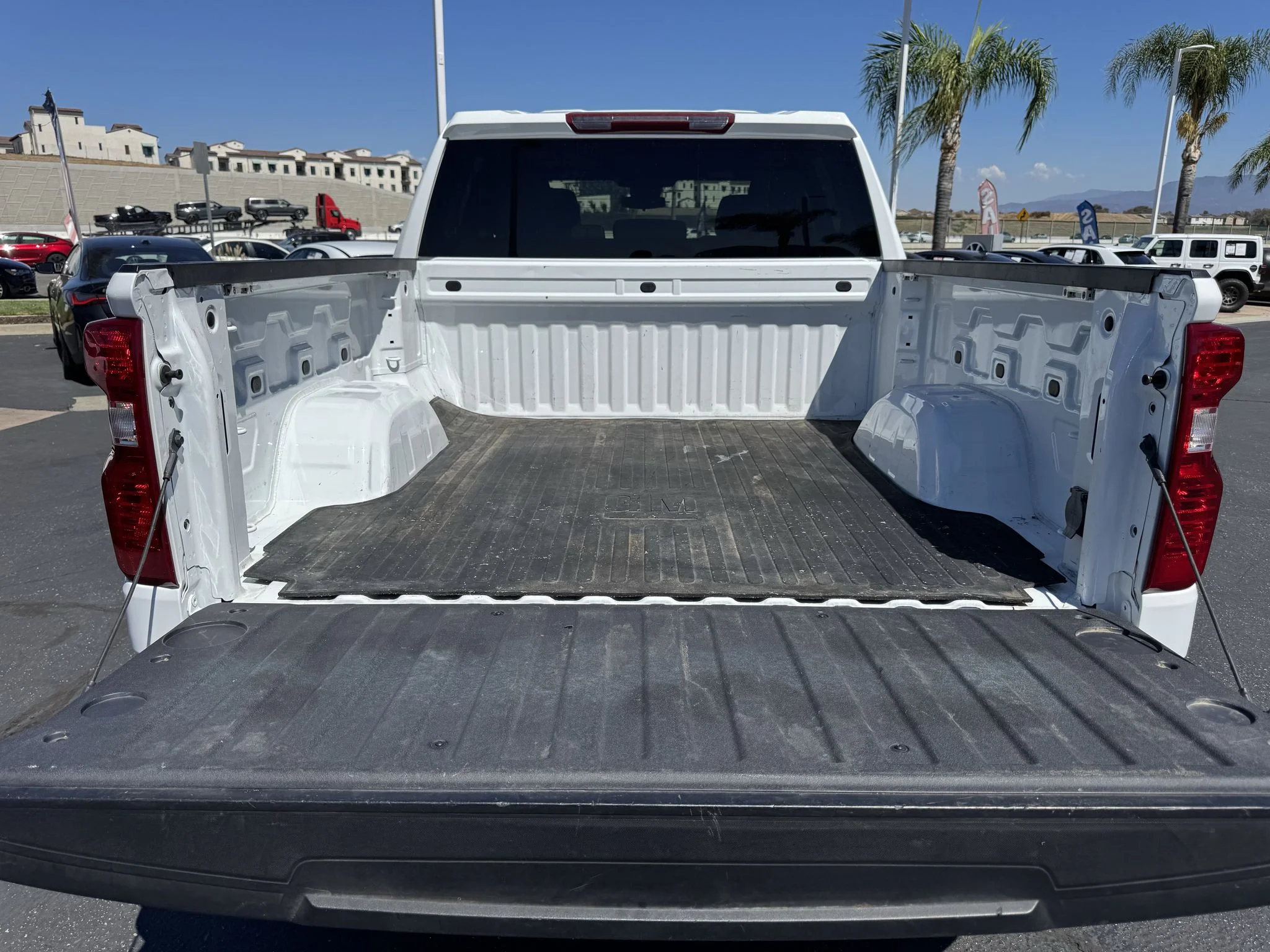 Used 2024 SUMMIT WHITE Chevrolet Custom Trail Boss image 33