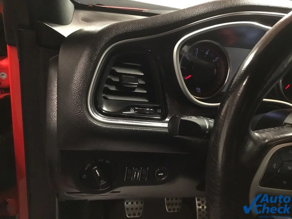 Used 2017 Red Dodge R/T image 22