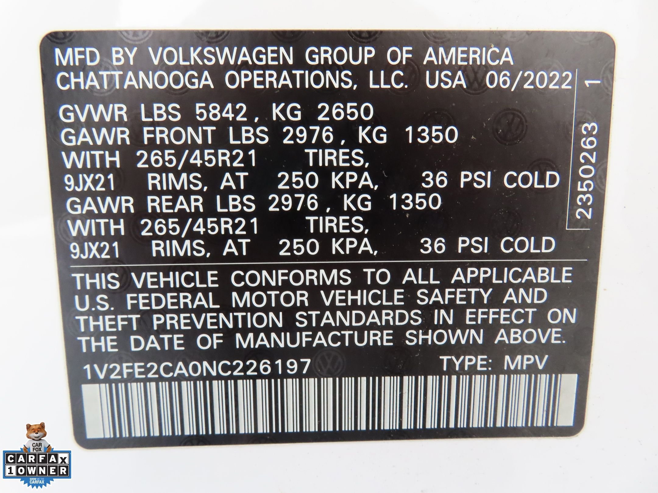 Used 2022 White Volkswagen 3.6L V6 SEL Premium R-Line image 30
