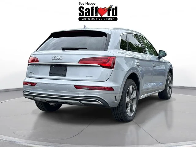 Used 2023  Audi 40 Premium Plus image 9