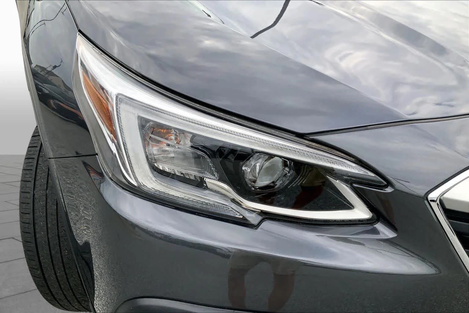 Used 2021 Magnetite Gray Metallic Subaru Limited image 26