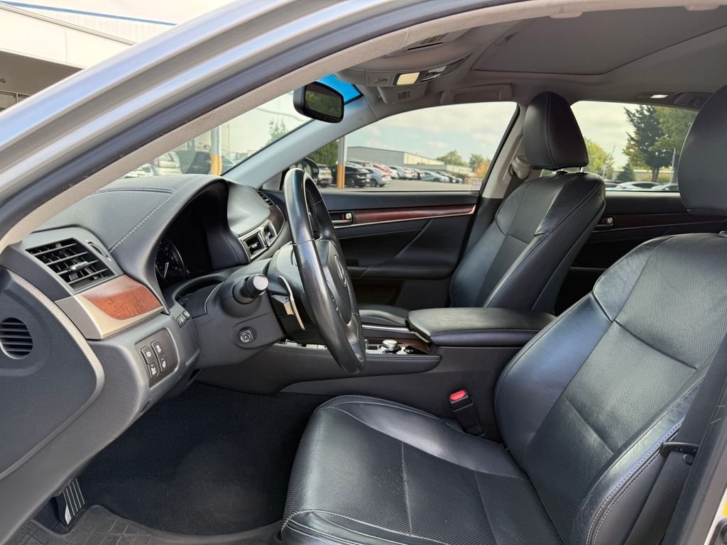 Used 2014 Silver Lexus 350 image 16