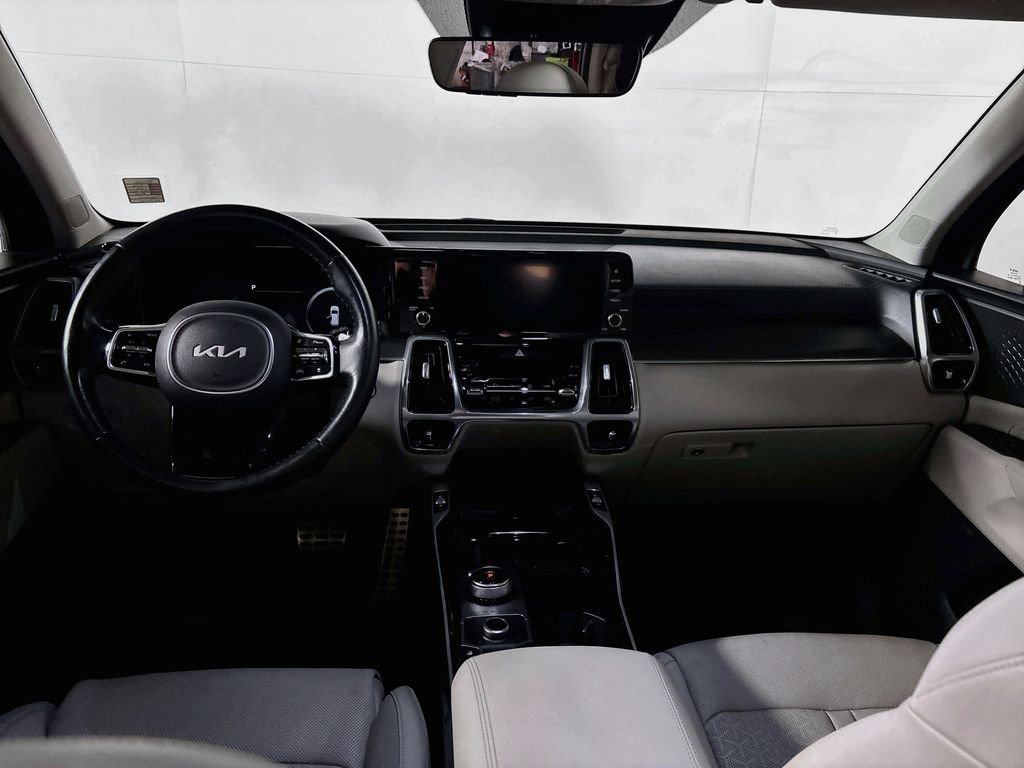 Used 2023 Aurora Black Kia SX Prestige image 12