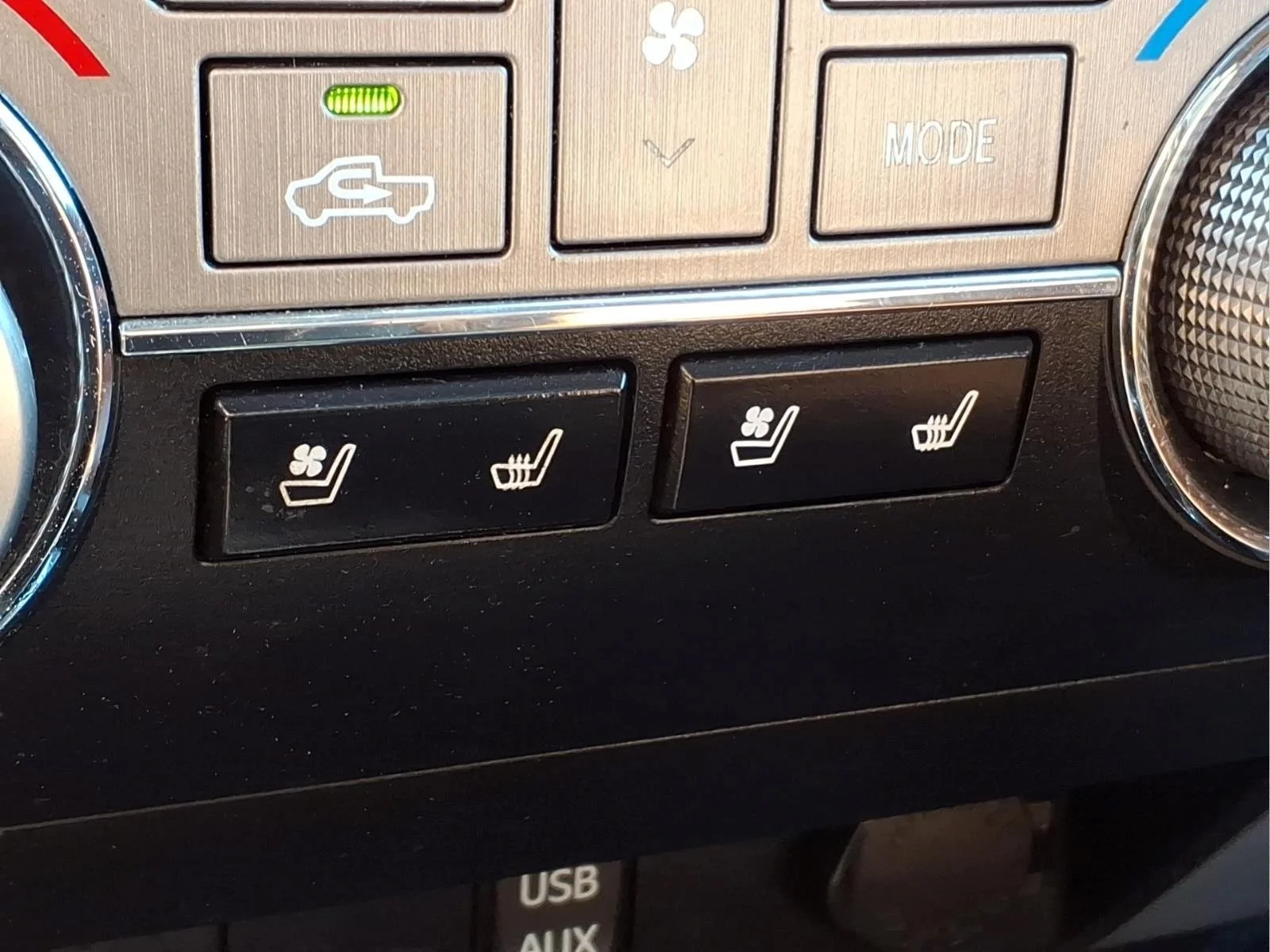 Certified Used 2018 Gray Toyota 1794 image 16