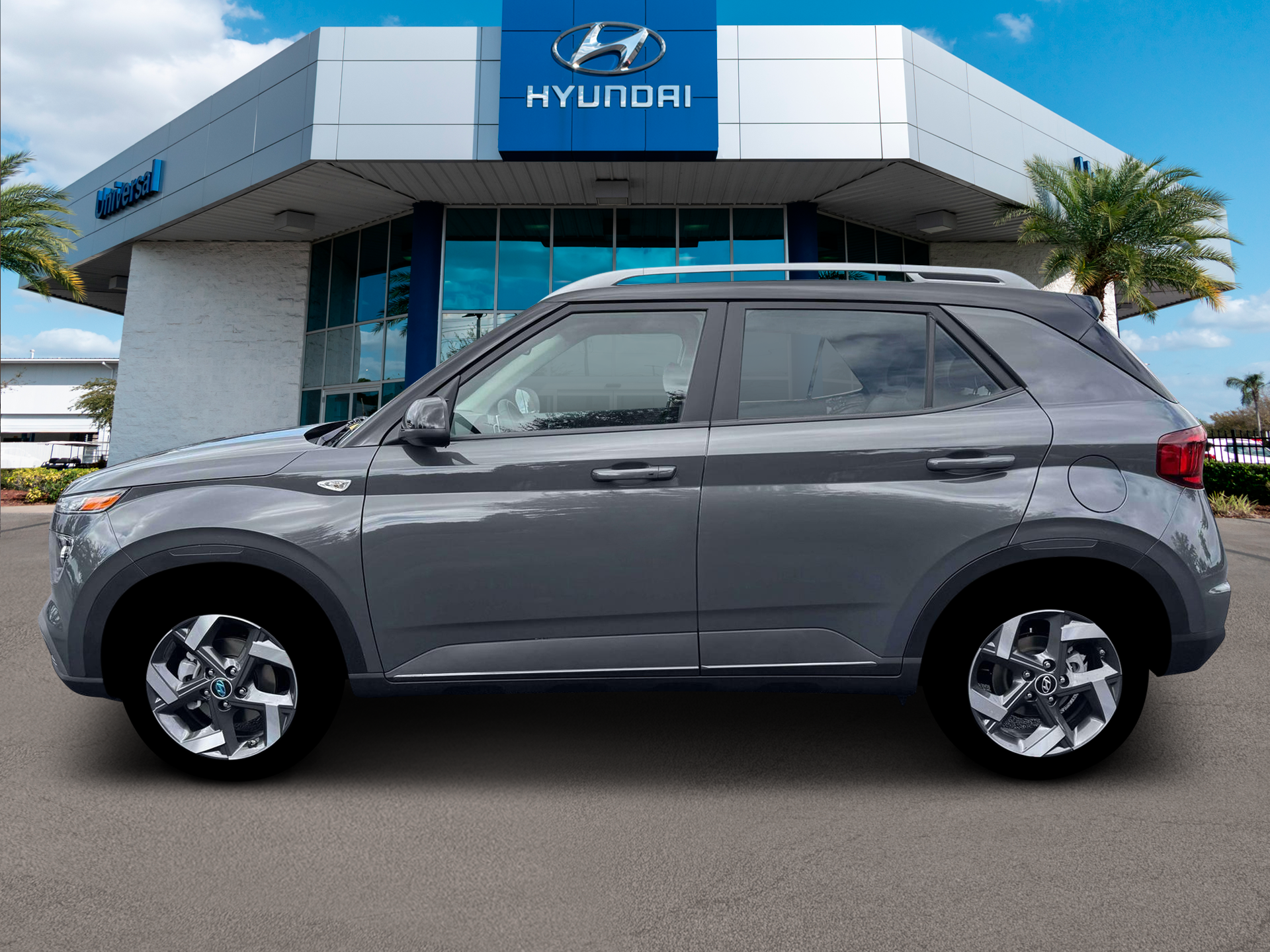 New 2026 Gray Hyundai SEL w/Two-Tone Roof image 3