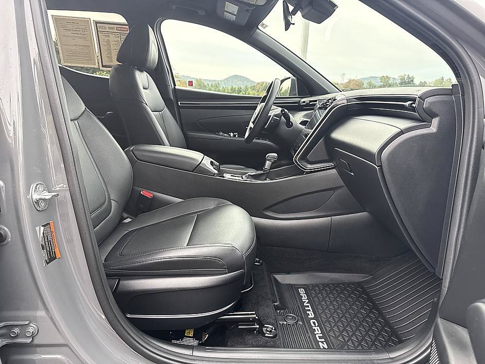 Used 2024 Hampton Gray Hyundai NIGHT image 21