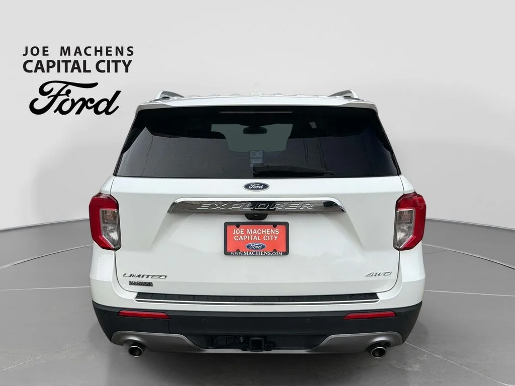 Used 2023 White Ford Limited image 6