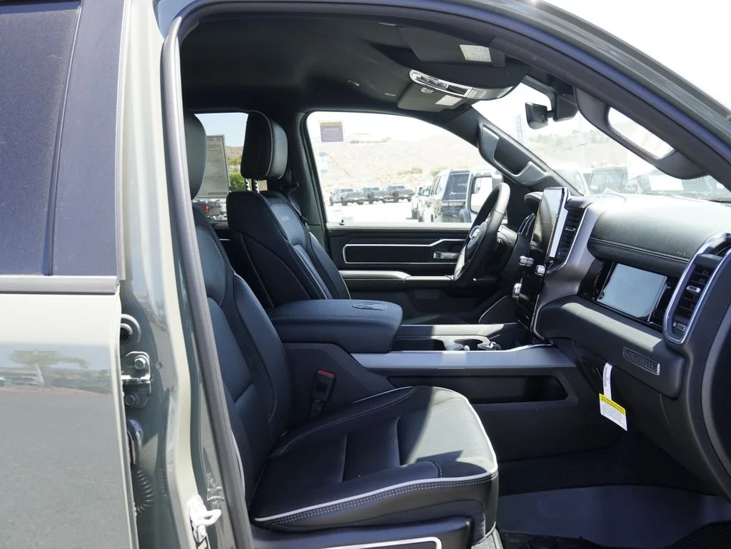 New 2026 Canyon Lake Exterior Paint RAM Laramie image 20