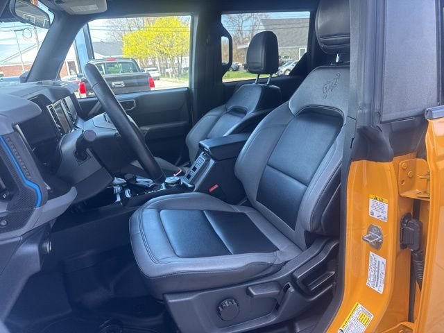 Used 2022 Orange Ford Black Diamond image 12
