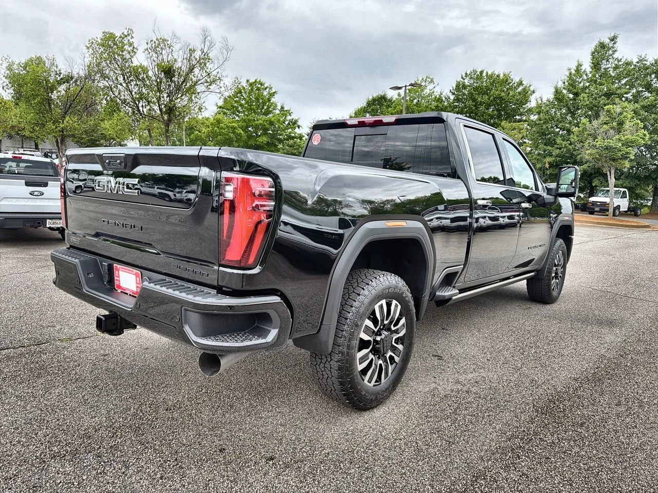 New 2026 Onyx Black GMC Denali Ultimate image 8