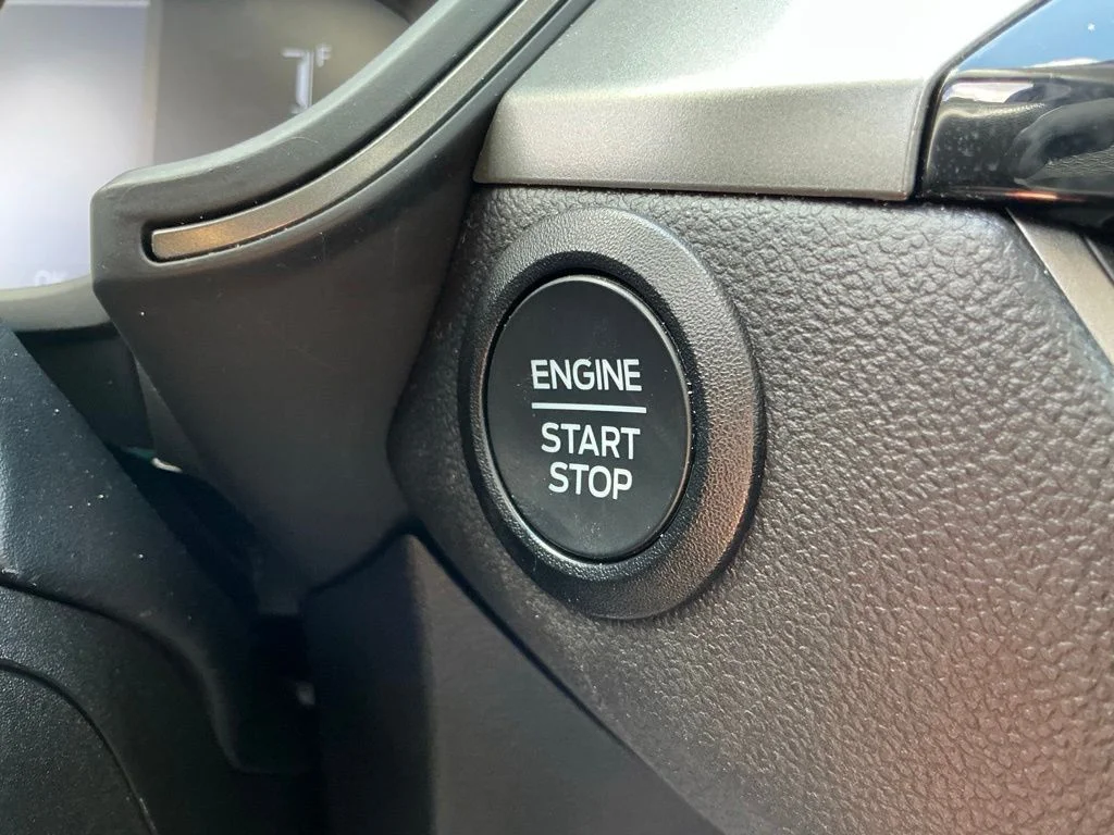 Used 2025 Gray Ford Active image 34