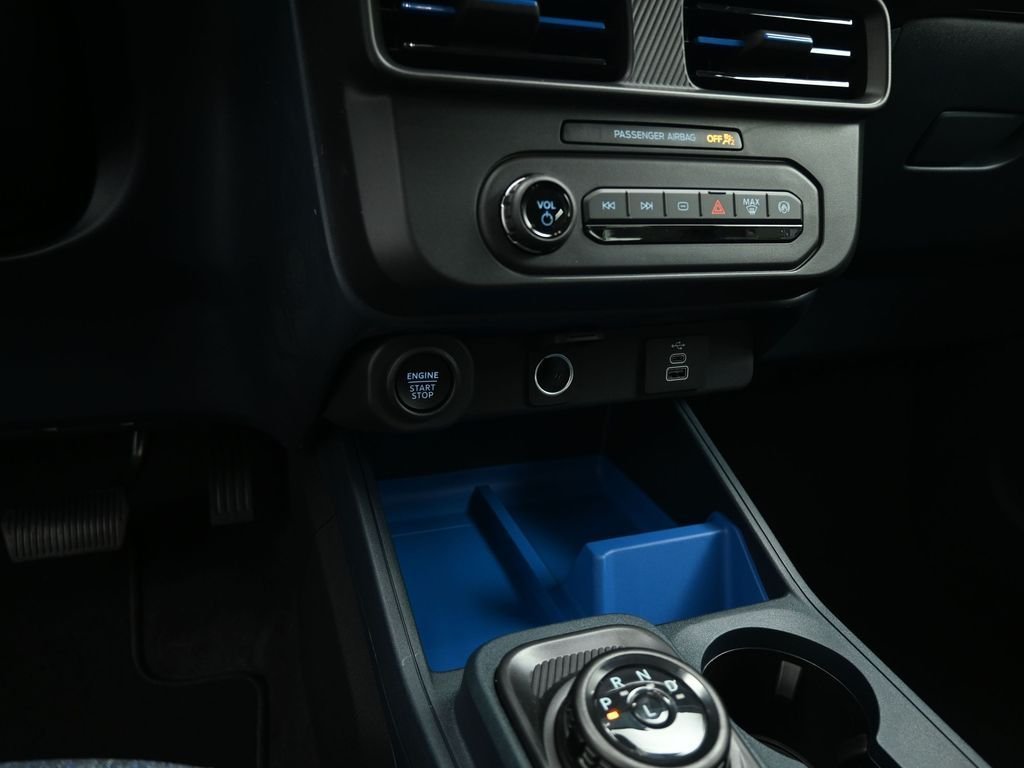 New 2026 Oxford White Ford XLT image 16