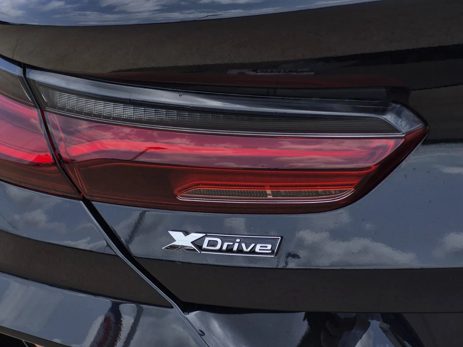 Used 2026 Black Sapphire Metallic BMW M850i xDrive image 11