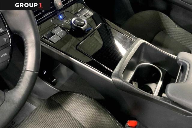 Certified Used 2024 BLACK Toyota  image 16