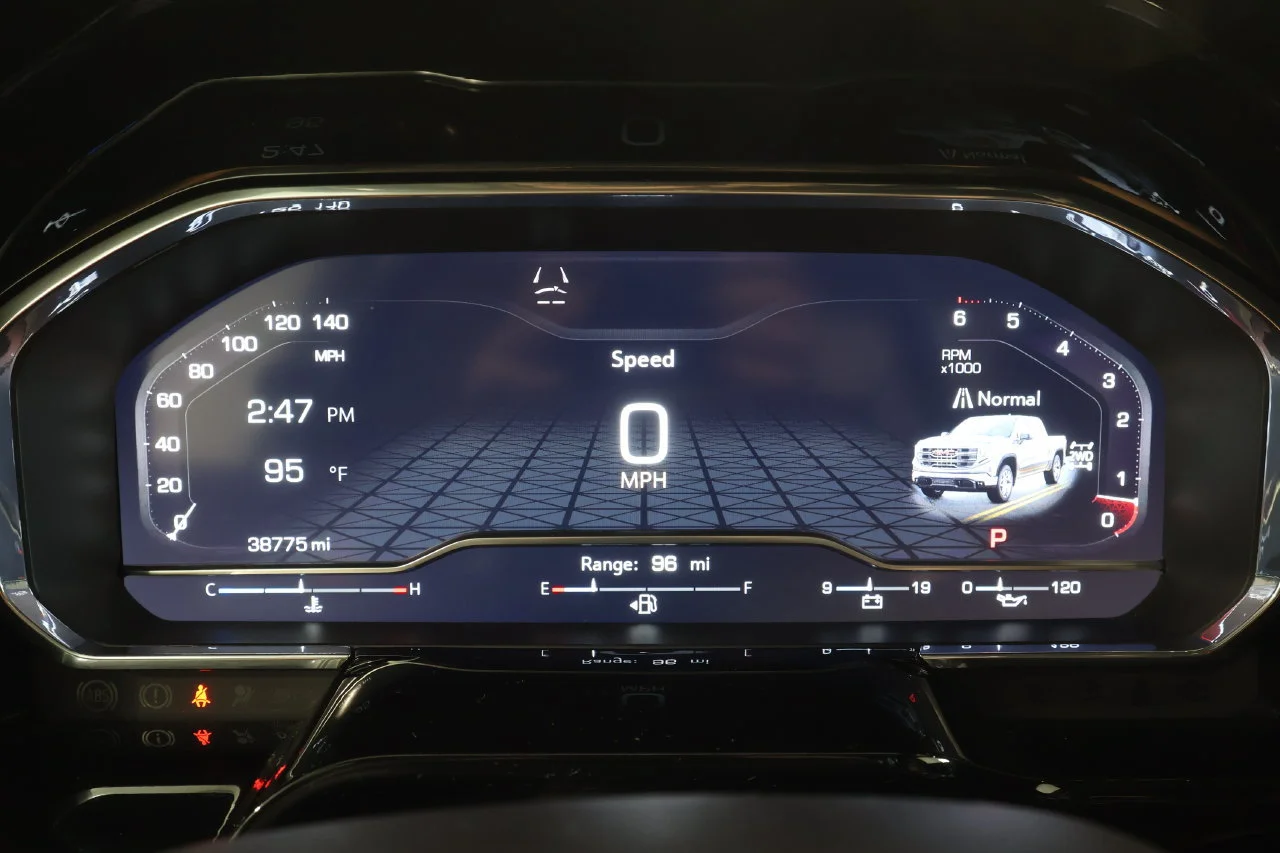 2023 GMC Sierra 1500 SLT - Photo 12