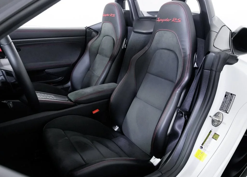 2025 Porsche 718 Spyder RS - Photo 21
