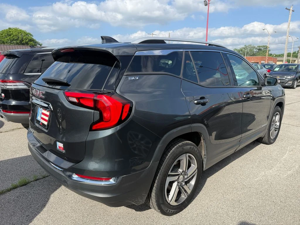 Used 2020 Gray GMC SLT image 21