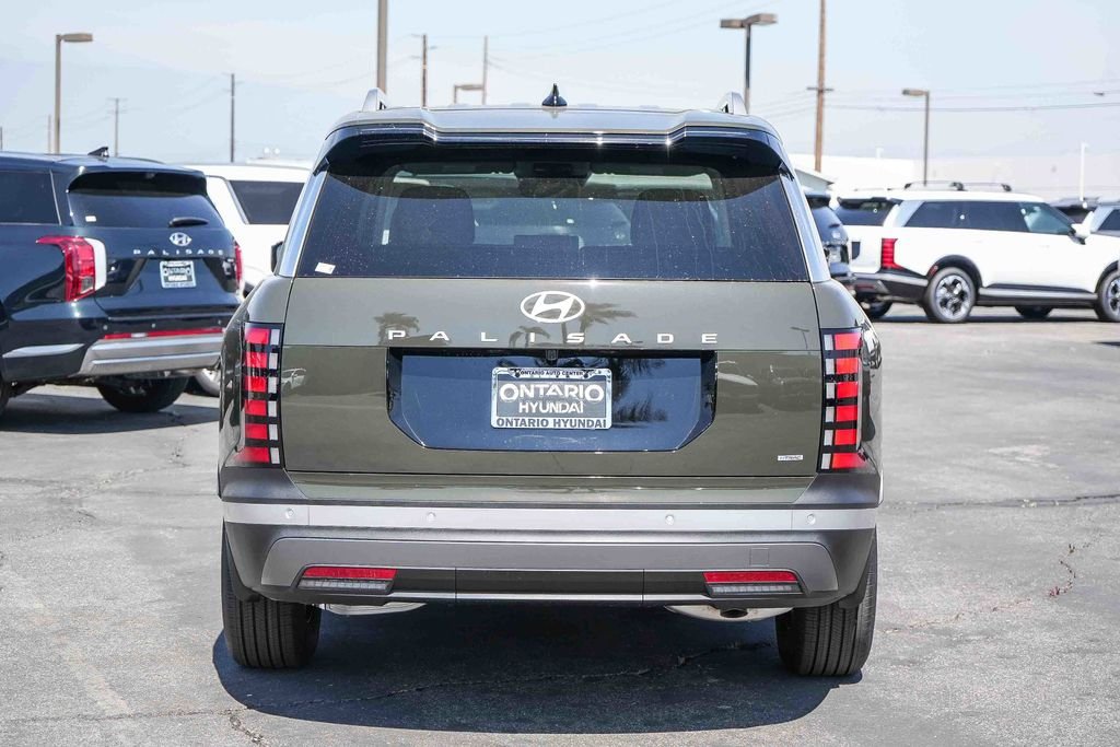 New 2026 Silver Hyundai SEL Premium image 8