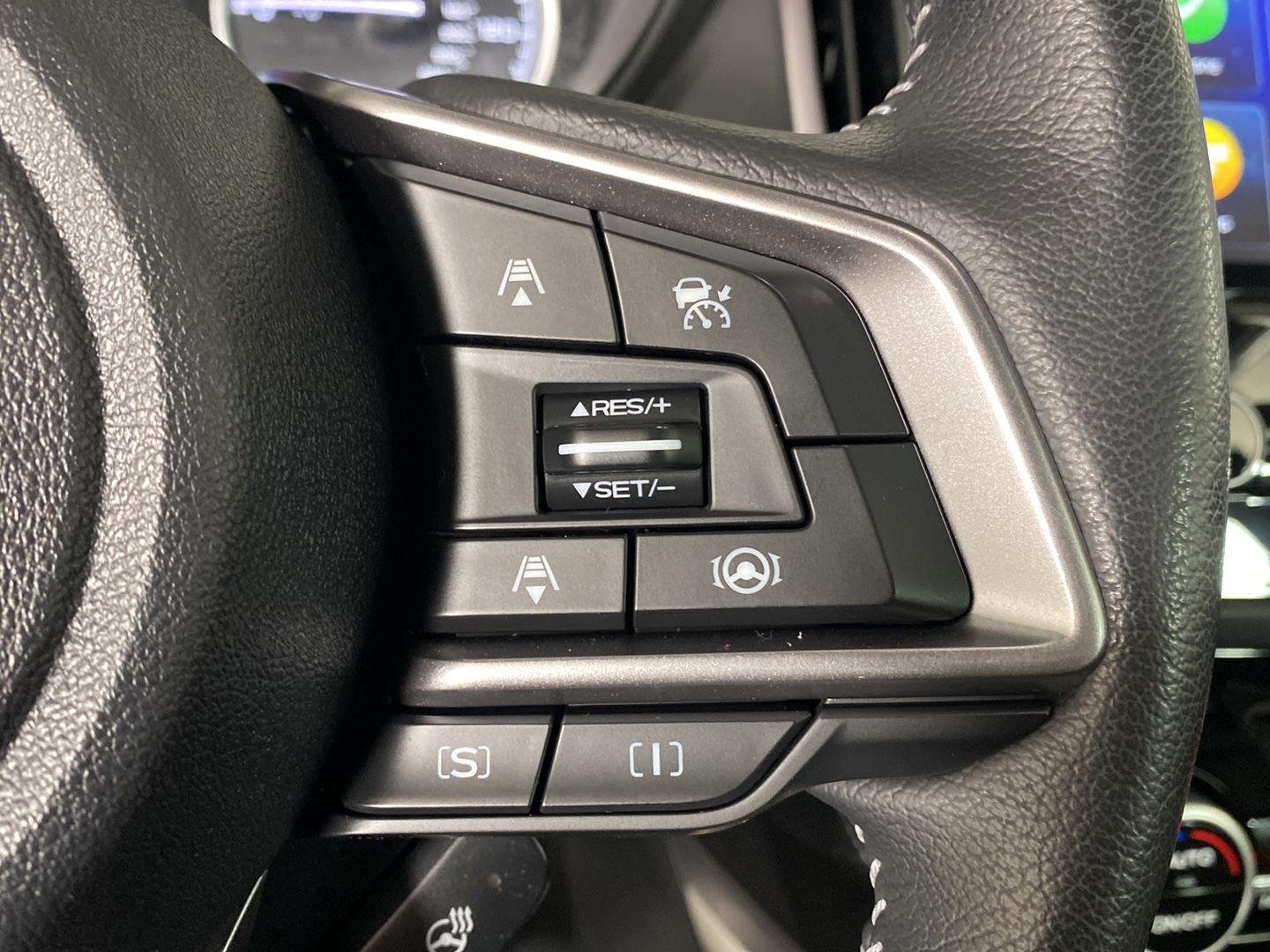 Used 2020 Jasper Green Metallic Subaru Limited image 27