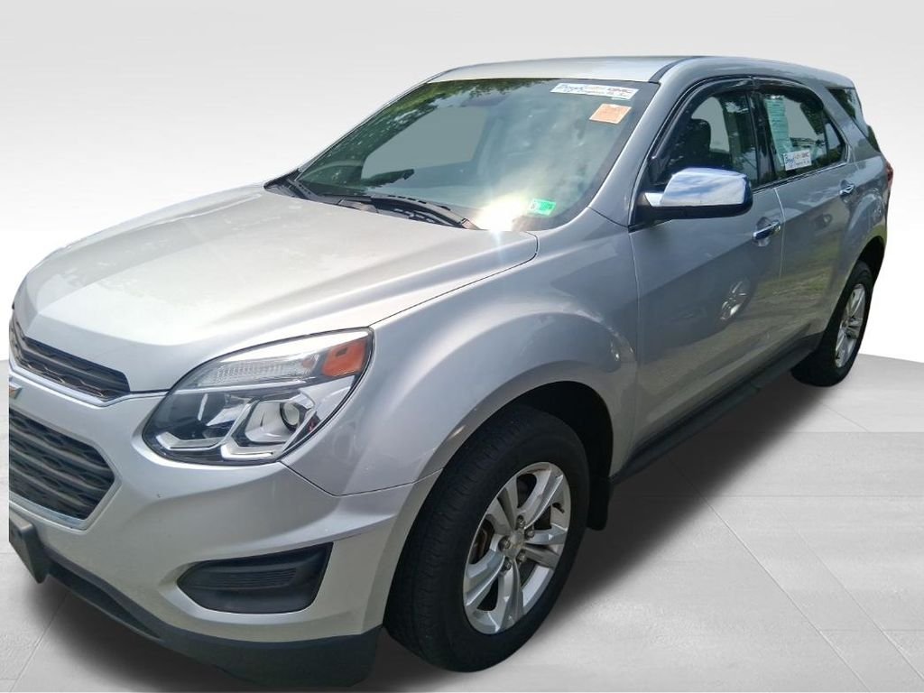 Used 2016 Silver Chevrolet LS image 17