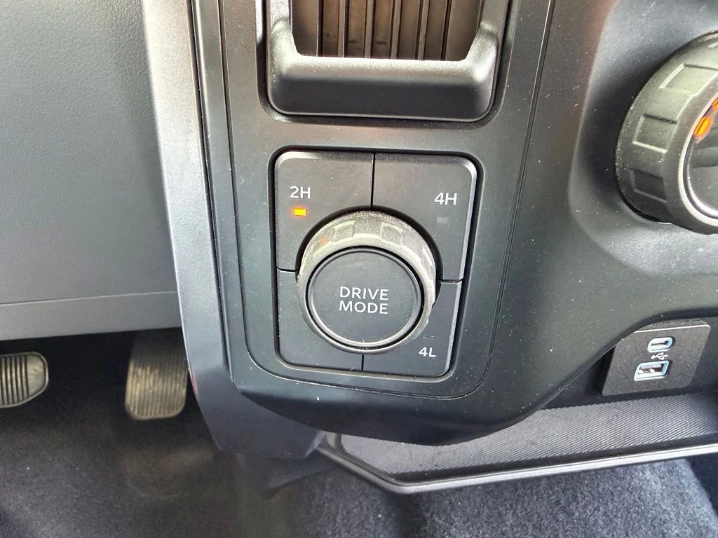 Used 2023 White Ford XLT image 41