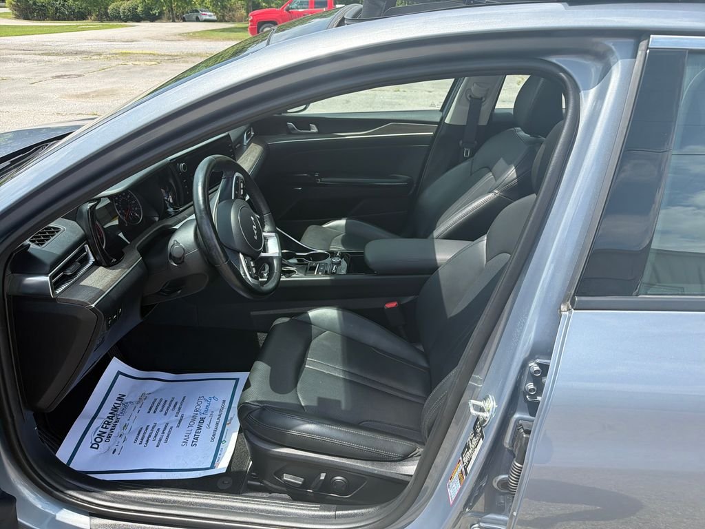 Certified Used 2024 Silver Kia EX image 9