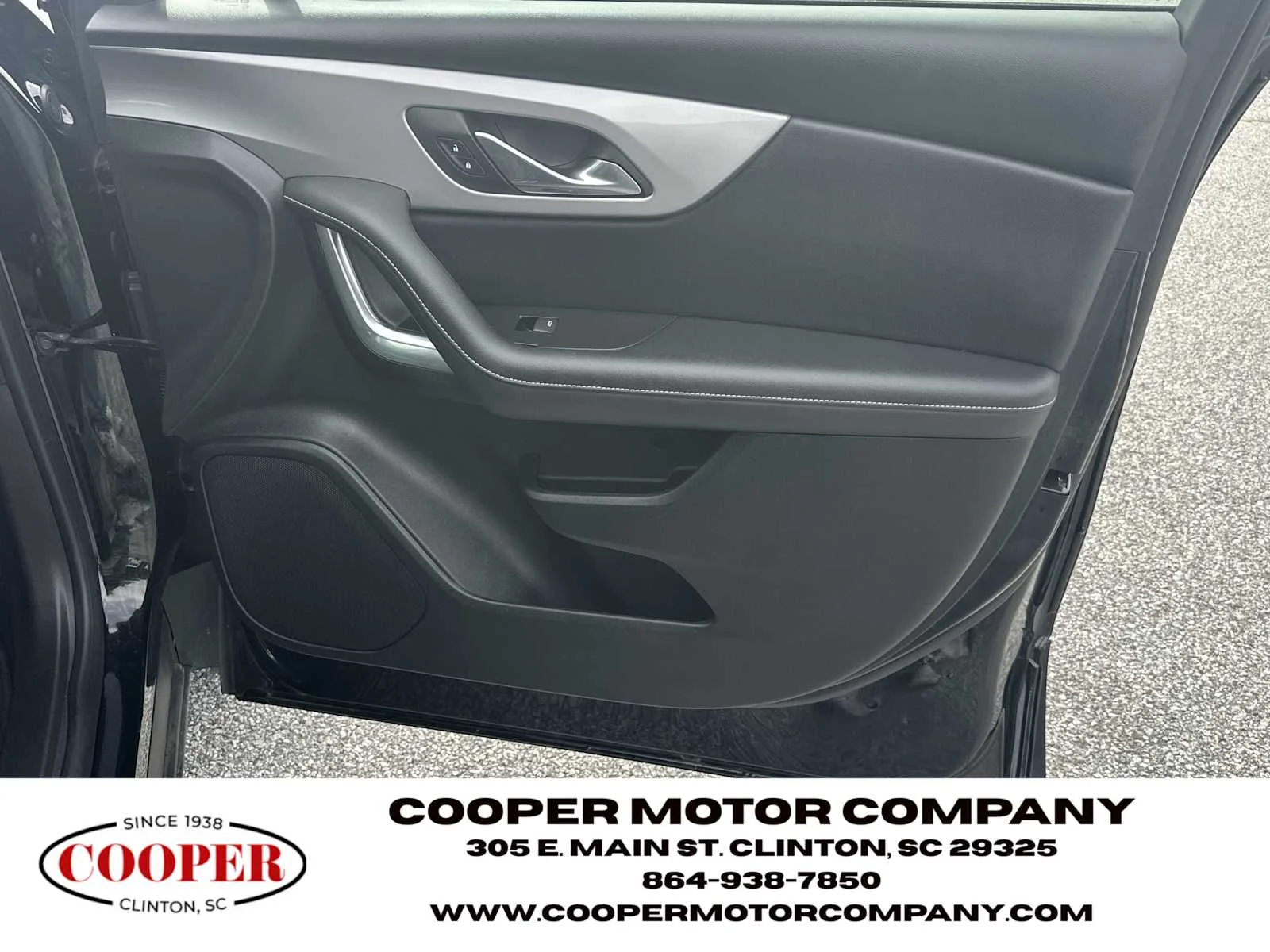 Used 2025 Black Chevrolet LT image 13