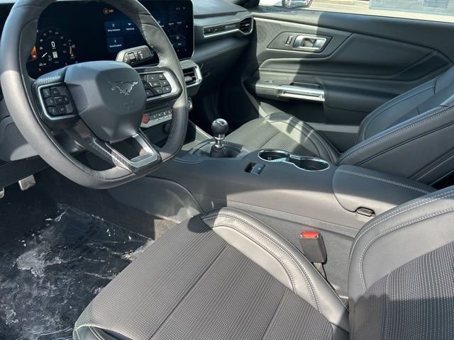2025 Ford Mustang GT Premium Fastback - Photo 13