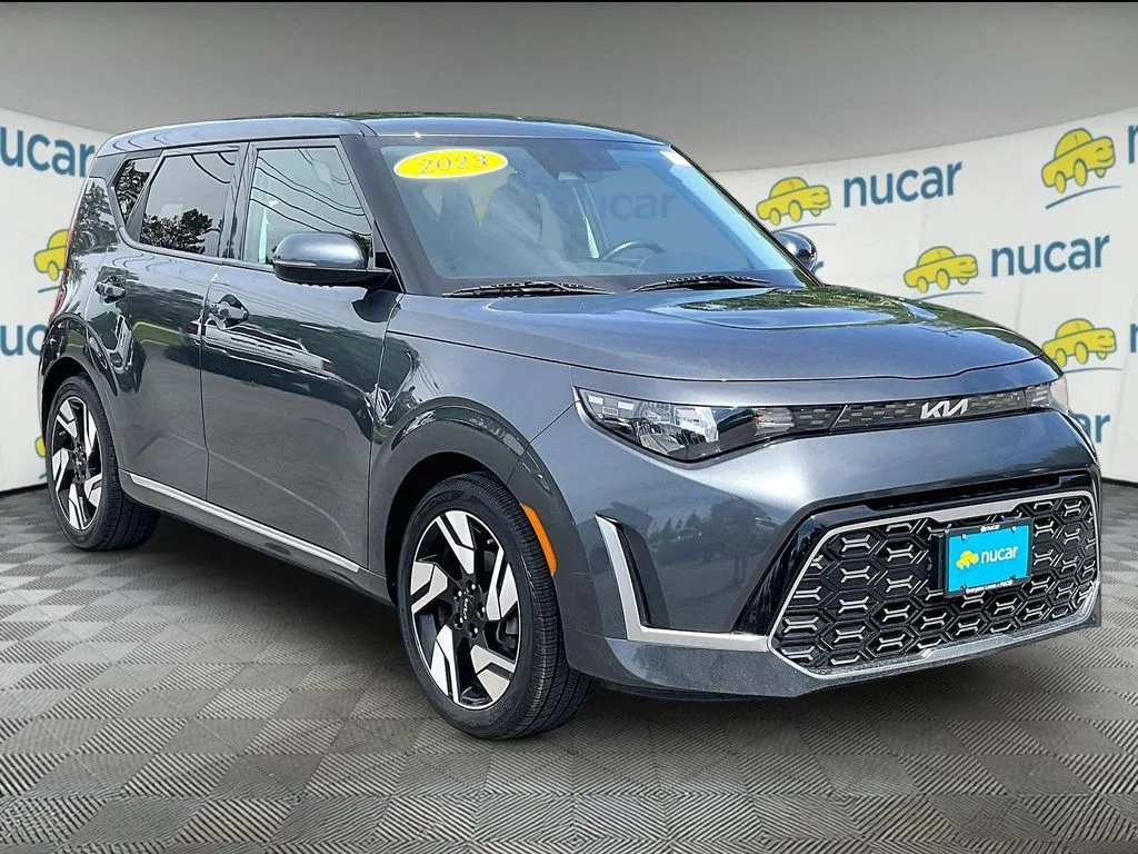 Used 2023 Gravity Gray Kia GT-Line image 1