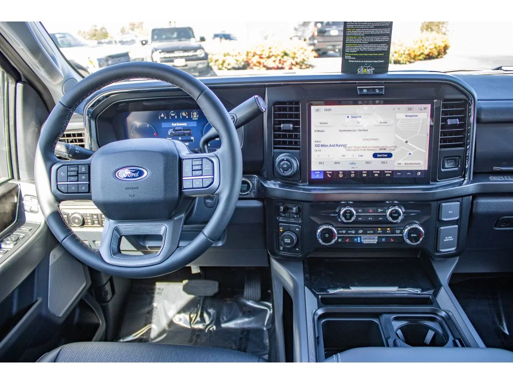 New 2026 Star White Metallic Tri-Coat Ford LARIAT image 28