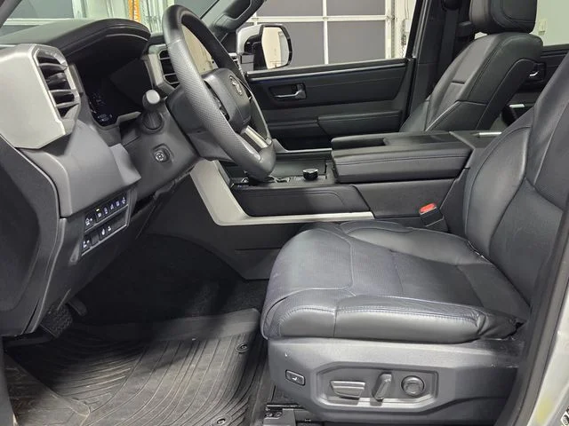 Used 2024 Silver Toyota Platinum image 5