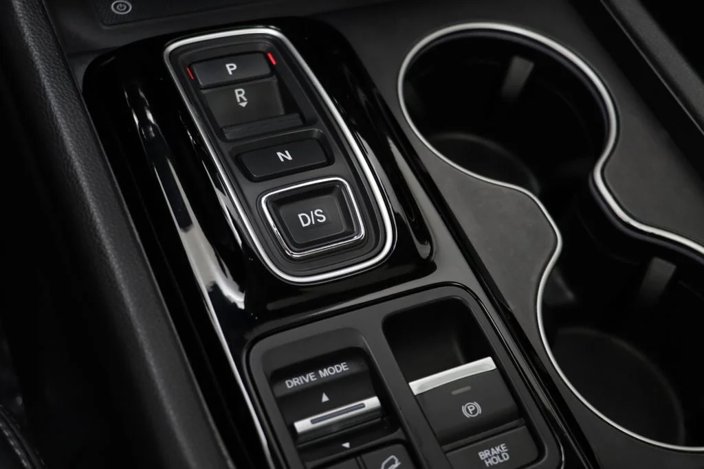 Used 2024 Crystal Black Pearl Honda Touring image 11