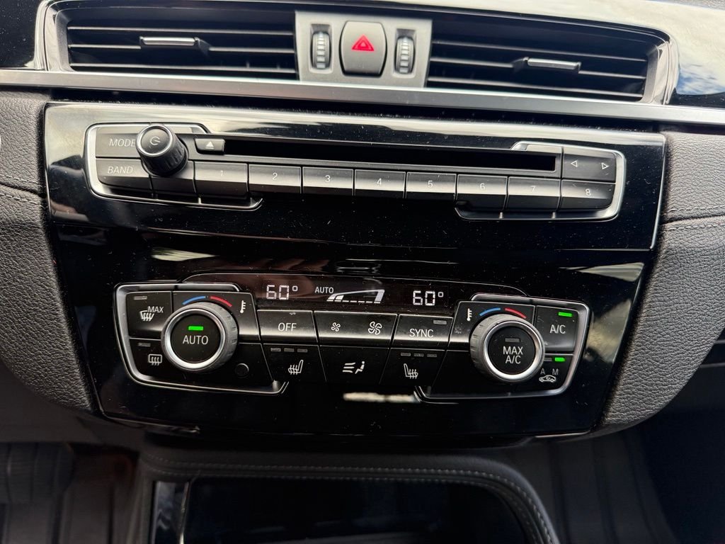 Used 2018 Galvanic Gold Metallic BMW xDrive28i image 16
