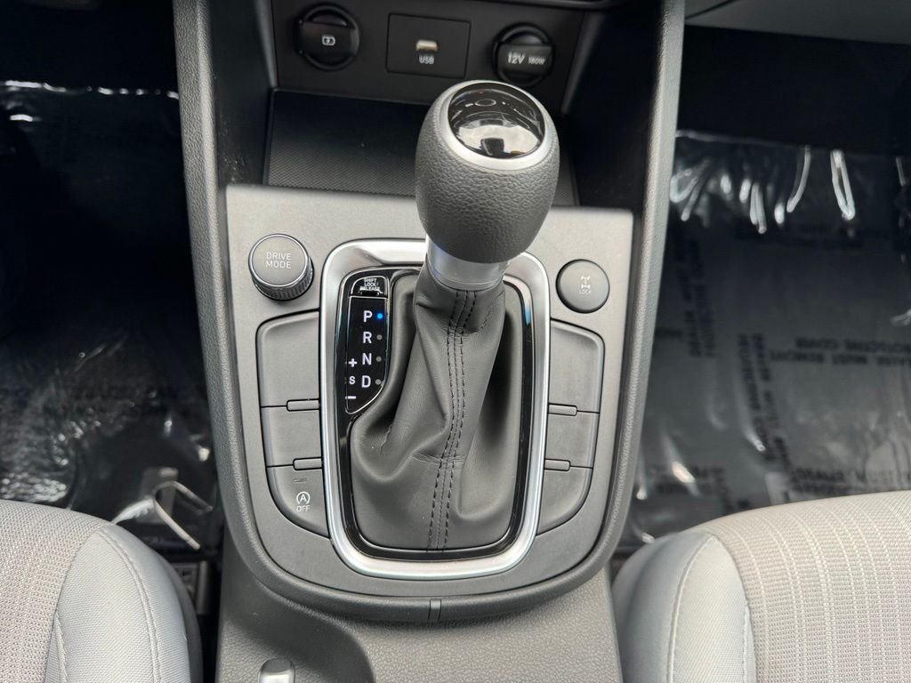 Certified Used 2022 Ultra Black Hyundai SEL image 16