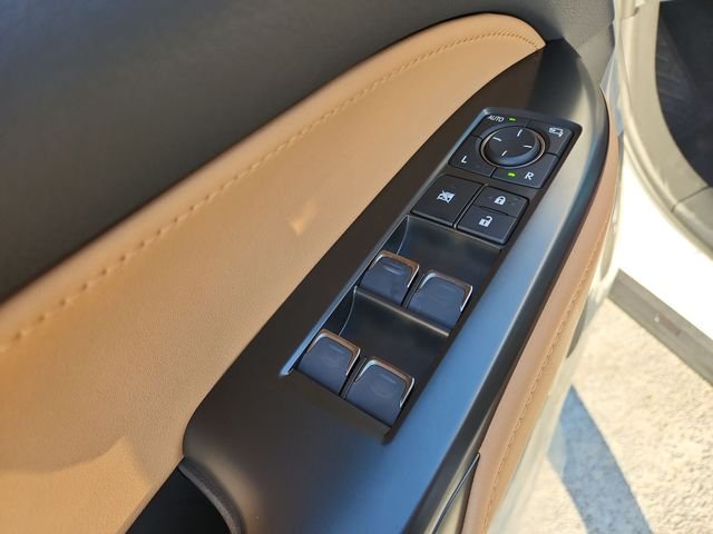 New 2026 Ultra White Lexus AWD image 13