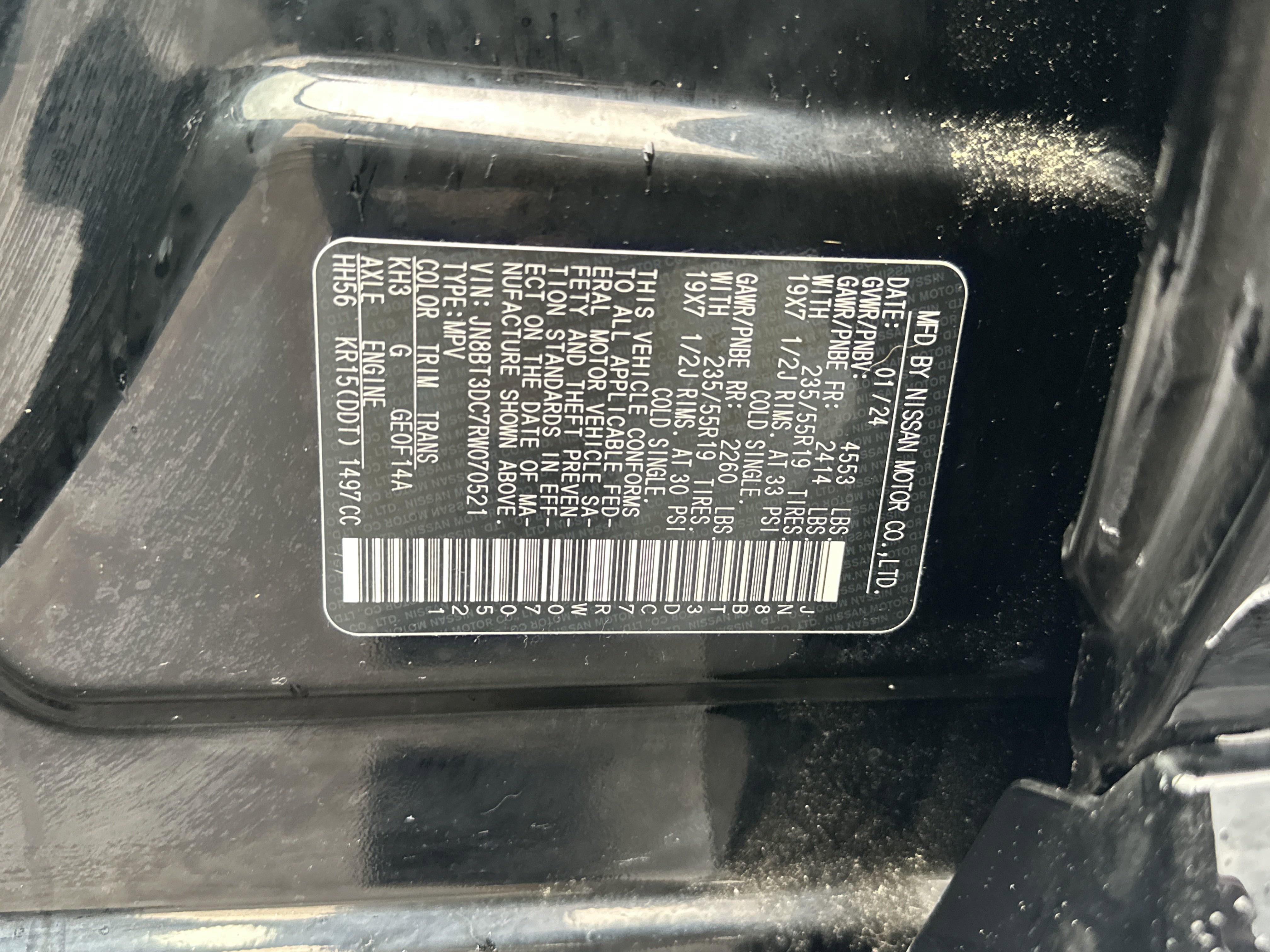 Used 2024 Super Black Nissan Platinum image 37
