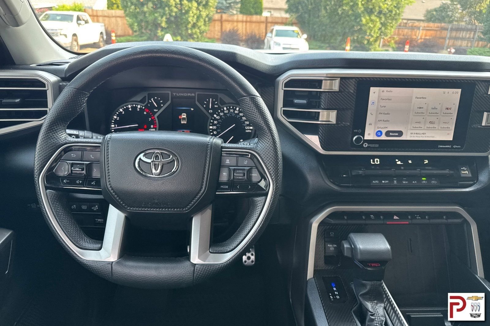 Used 2022 White Toyota SR5 image 16