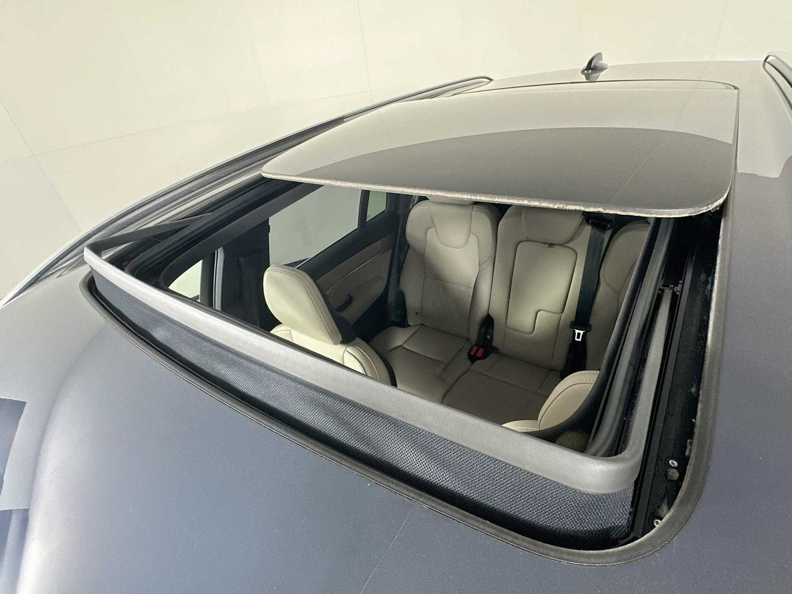 Used 2026 Denim Blue Volvo Plus image 19