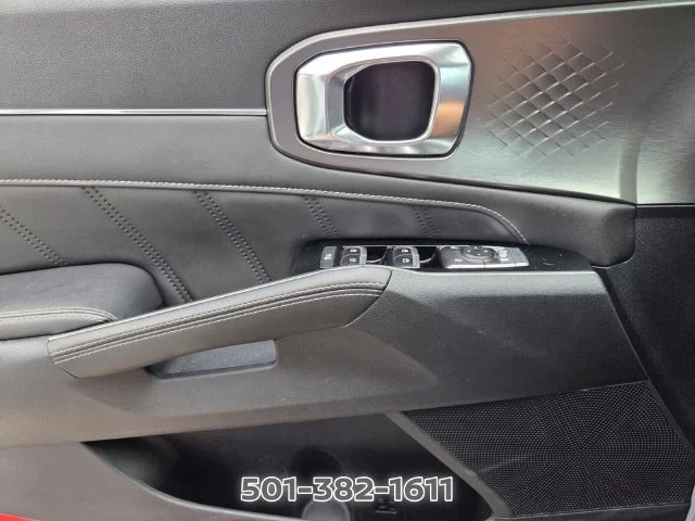 Used 2023 White Kia SX image 34