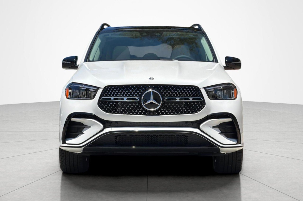 New 2026 Polar White Mercedes-Benz GLE 450 4MATIC® SUV image 8